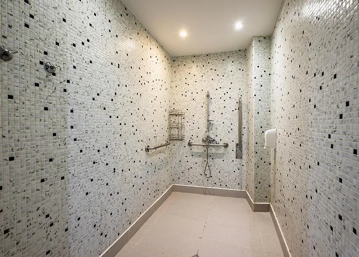 Hostel Heart Of The Warna